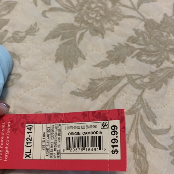 String Bikini - Picture 9 of 9